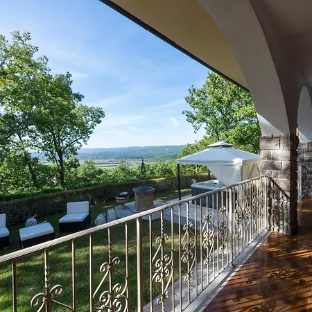 Villa La Quercia By Mmega